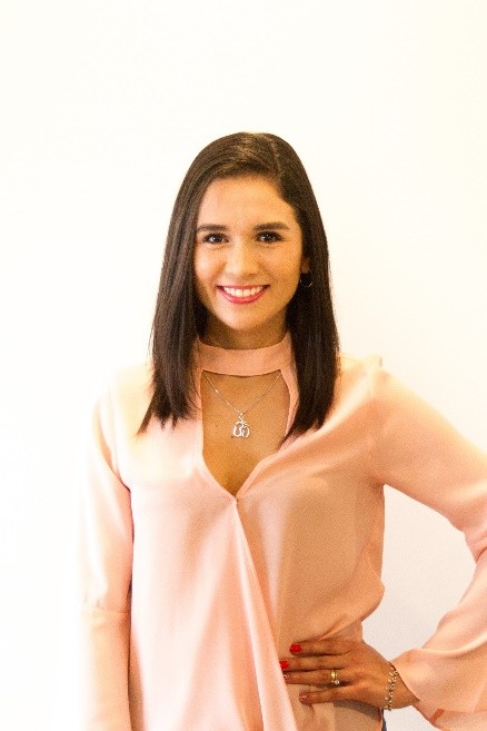 Dra. Claudia Márquez Nava