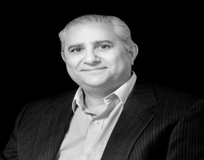 Coordinador de la línea de investigación de Derecho e Inteligencia Artificial  del Instituto de Investigaciones Jurídicas  de la UNAM